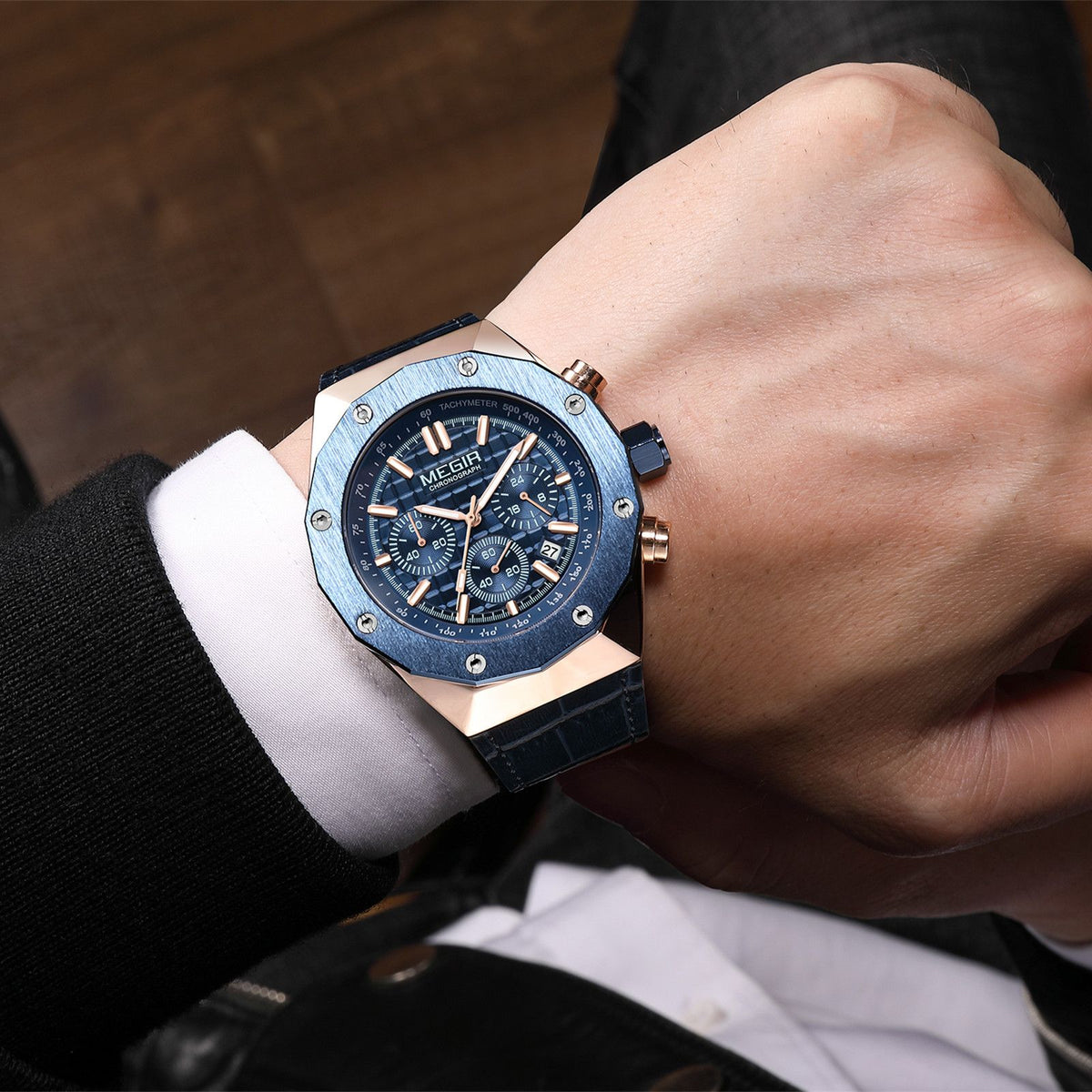 MEGIR 2213 – Reloj deportivo de cuarzo con correa de cuero