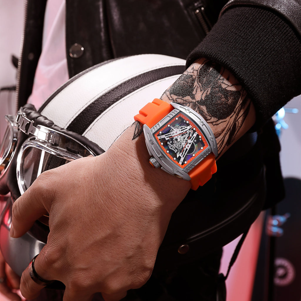 RUIMAS 338 – Reloj deportivo de cuarzo con correa de silicona